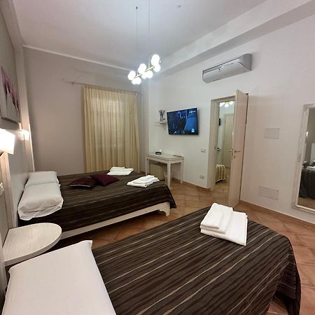 Badia Rooms & Breakfast Кастелламмаре-дель-Голфо Экстерьер фото