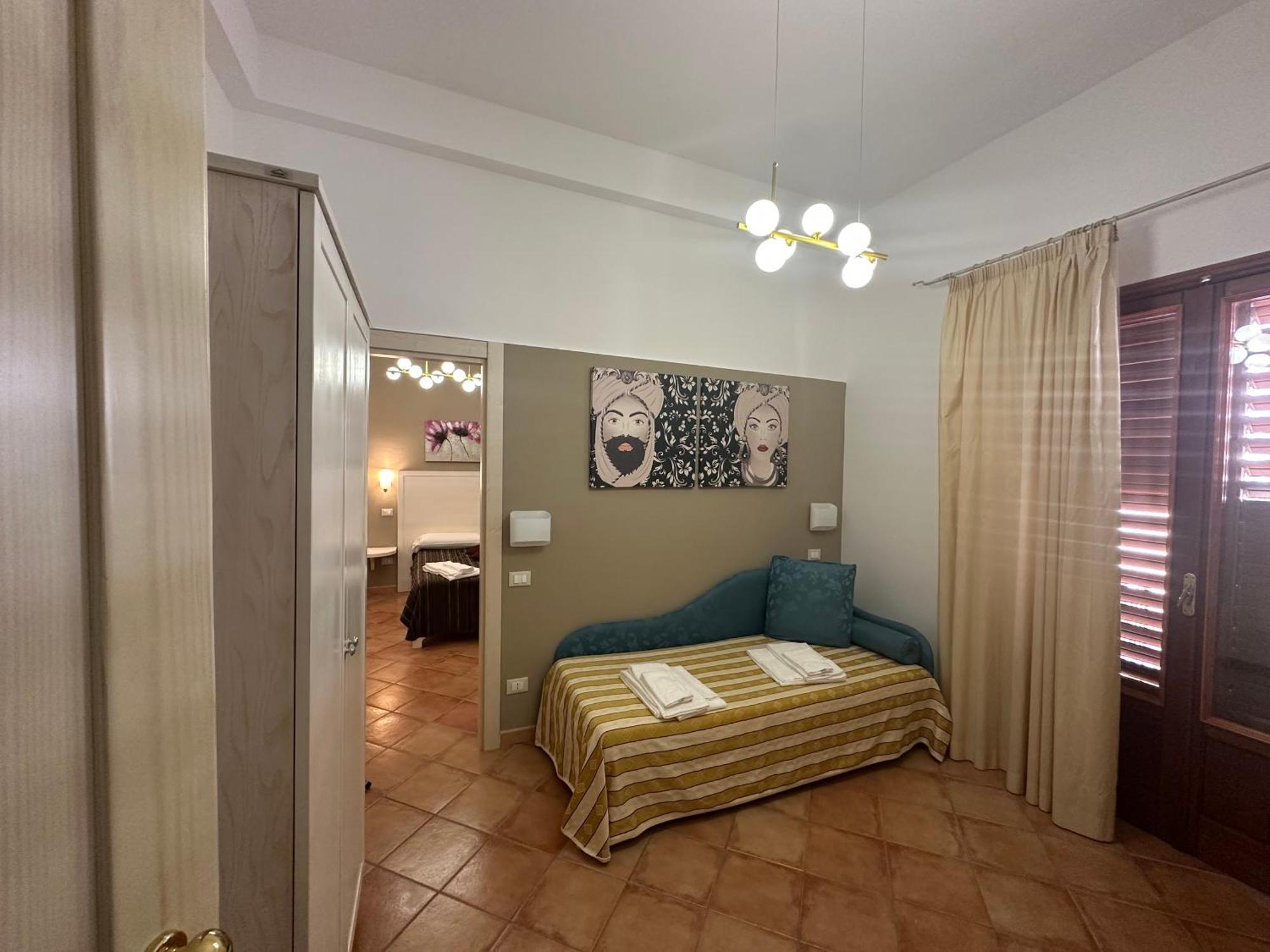 Badia Rooms & Breakfast Кастелламмаре-дель-Голфо Экстерьер фото