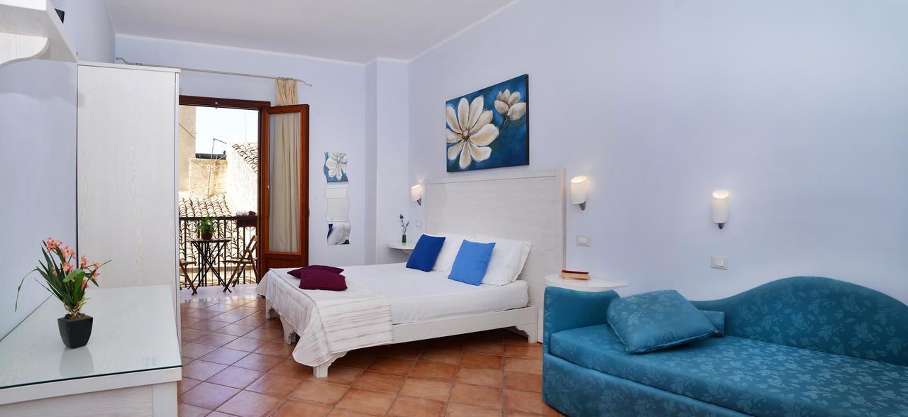 Badia Rooms & Breakfast Кастелламмаре-дель-Голфо Экстерьер фото